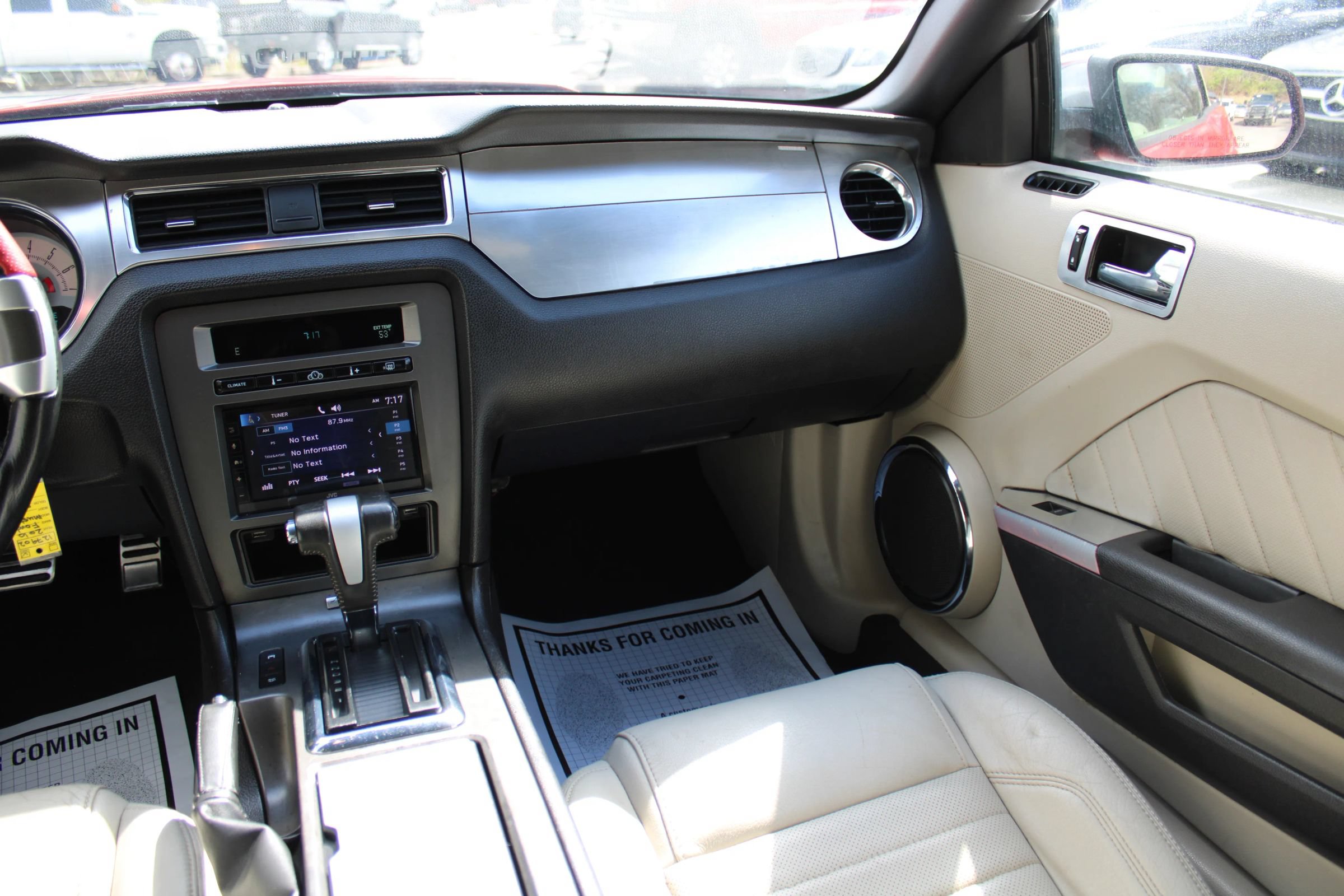 Used 2010 Ford Mustang Convertible RWD image 16