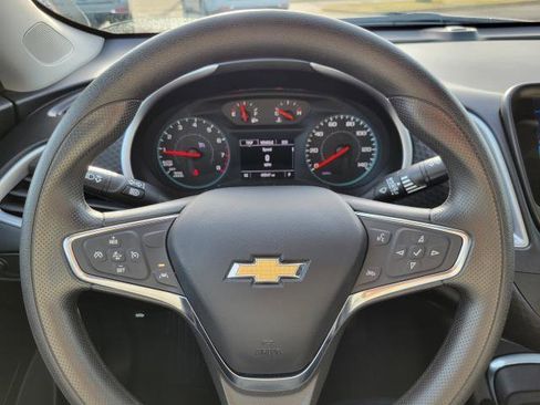 Used 2023 Chevrolet Malibu LT image 10