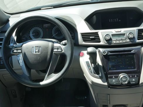 Used 2016 Honda Odyssey EX image 5