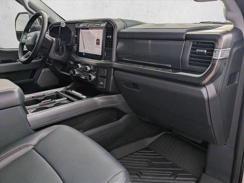 Used 2024 Ford F250 Lariat w/ Lariat Ultimate Package image 21