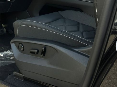 New 2026 Volkswagen Atlas Cross Sport SE image 19