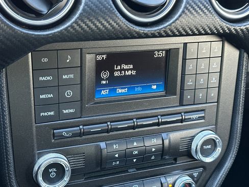 Used 2018 Ford Mustang Coupe image 25