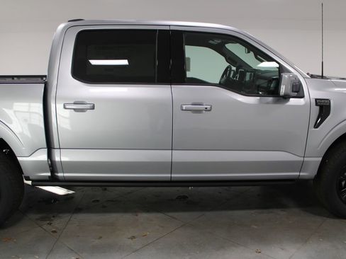 New 2025 Ford F150 Platinum w/ FX4 Off-Road Package image 10