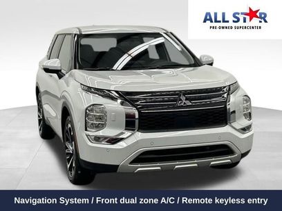 Used 2024 Mitsubishi Outlander SE