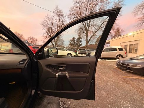 Used 2014 Volvo XC90 3.2 image 23