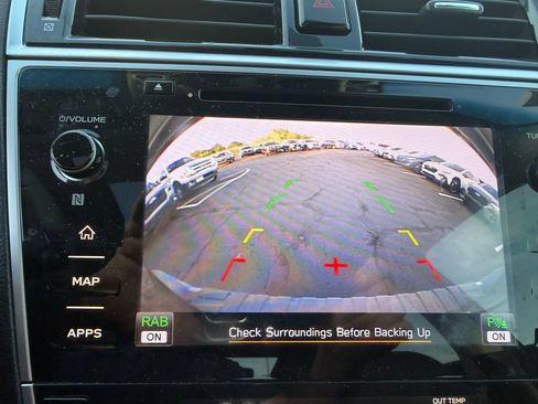 Used 2019 Subaru Outback 3.6R Limited AWD/4WD image 12