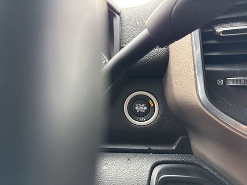 Used 2024 RAM 2500 Laramie w/ Safety Group image 32