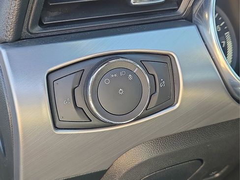 Used 2023 Ford Mustang Premium image 15