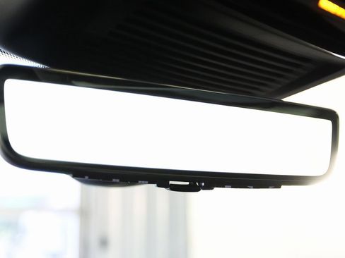 Used 2025 Land Rover Range Rover Sport SV Edition Two image 44