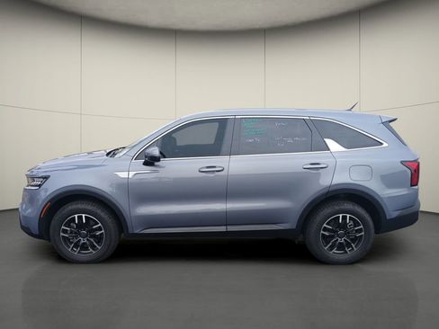 Used 2022 Kia Sorento LX AWD/4WD image 4