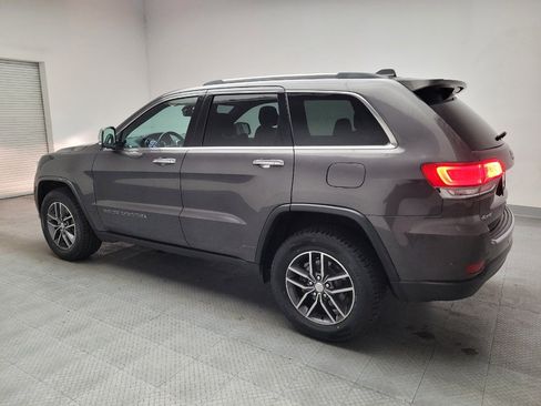Used 2018 Jeep Grand Cherokee Limited AWD/4WD image 3