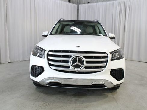 Used 2024 Mercedes-Benz GLS 450 4MATIC image 38