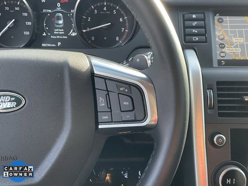 Used 2019 Land Rover Discovery Sport SE image 40