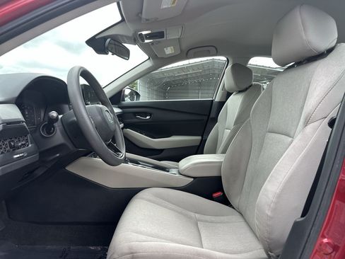 Used 2024 Honda Accord LX image 13