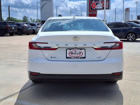 Certified 2025 Toyota Camry LE image 7