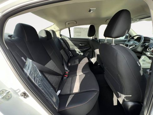 New 2025 Nissan Sentra SR image 33