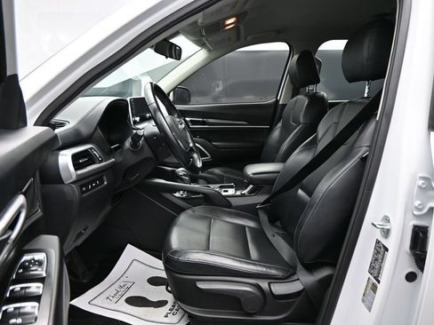 Used 2020 Kia Telluride LX AWD/4WD image 9