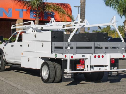 Used 2022 RAM 5500 Tradesman w/ Chrome Appearance Group image 6