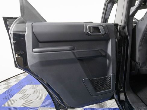 Used 2025 Ford Bronco Big Bend image 12