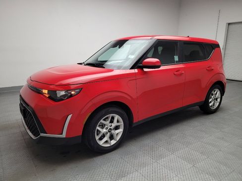 Used 2024 Kia Soul LX w/ Option Group 015 image 2