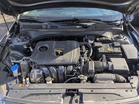 Used 2024 Kia Forte LXS image 36