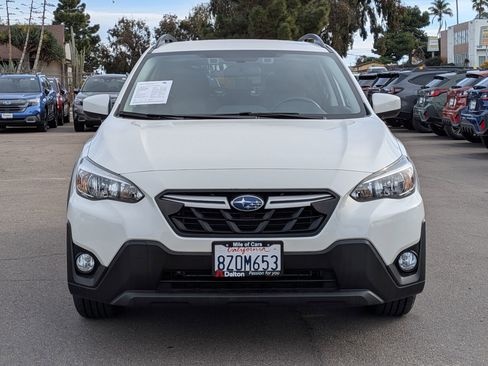 Certified 2021 Subaru Crosstrek 2.0i Premium image 2