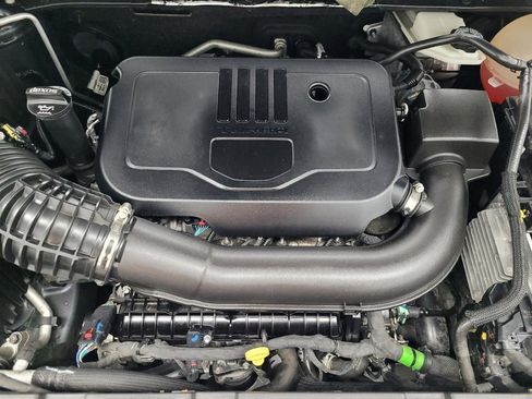 Used 2022 Chevrolet Blazer LT image 30