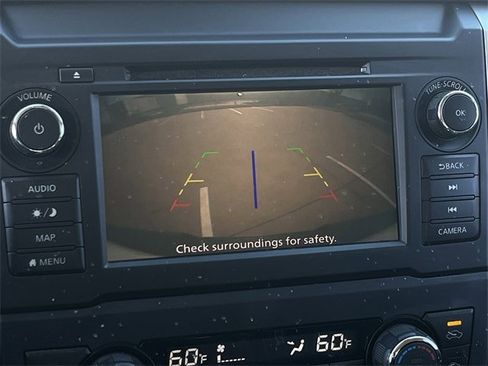 Used 2019 Nissan Titan PRO-4X w/ Pro-4x Convenience Package image 19