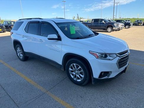 Used 2020 Chevrolet Traverse LT AWD/4WD image 8