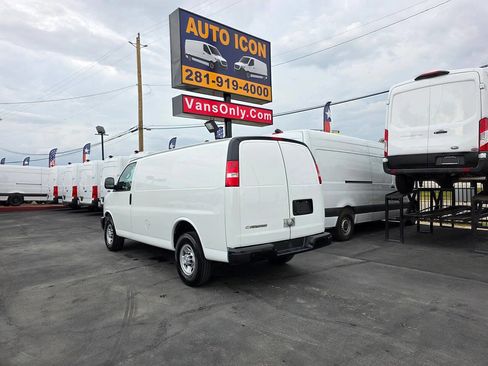 Used 2020 Chevrolet Express 2500 w/ Safety Package image 27