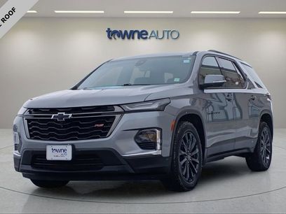 Used 2023 Chevrolet Traverse RS