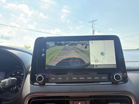 Used 2023 Hyundai Kona SEL w/ Convenience Package FWD image 18