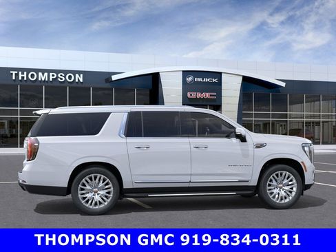 New 2026 GMC Yukon XL Denali image 5