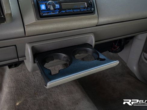 Used 1994 Chevrolet Silverado 1500 2WD Regular Cab image 70