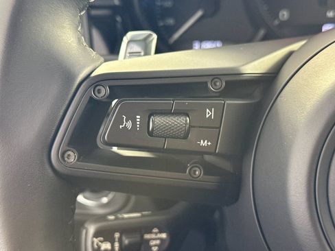 Certified 2023 Porsche Macan Turbo AWD/4WD image 27