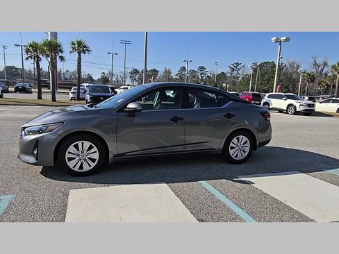 Used 2024 Nissan Sentra S image 24