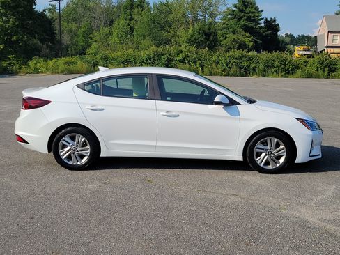 Used 2019 Hyundai Elantra SEL FWD image 4
