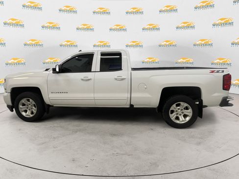 Used 2019 Chevrolet Silverado 1500 LT w/ All Star Edition image 2