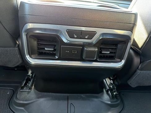 Used 2021 GMC Sierra 1500 AT4 w/ AT4 Value Package AWD/4WD image 22