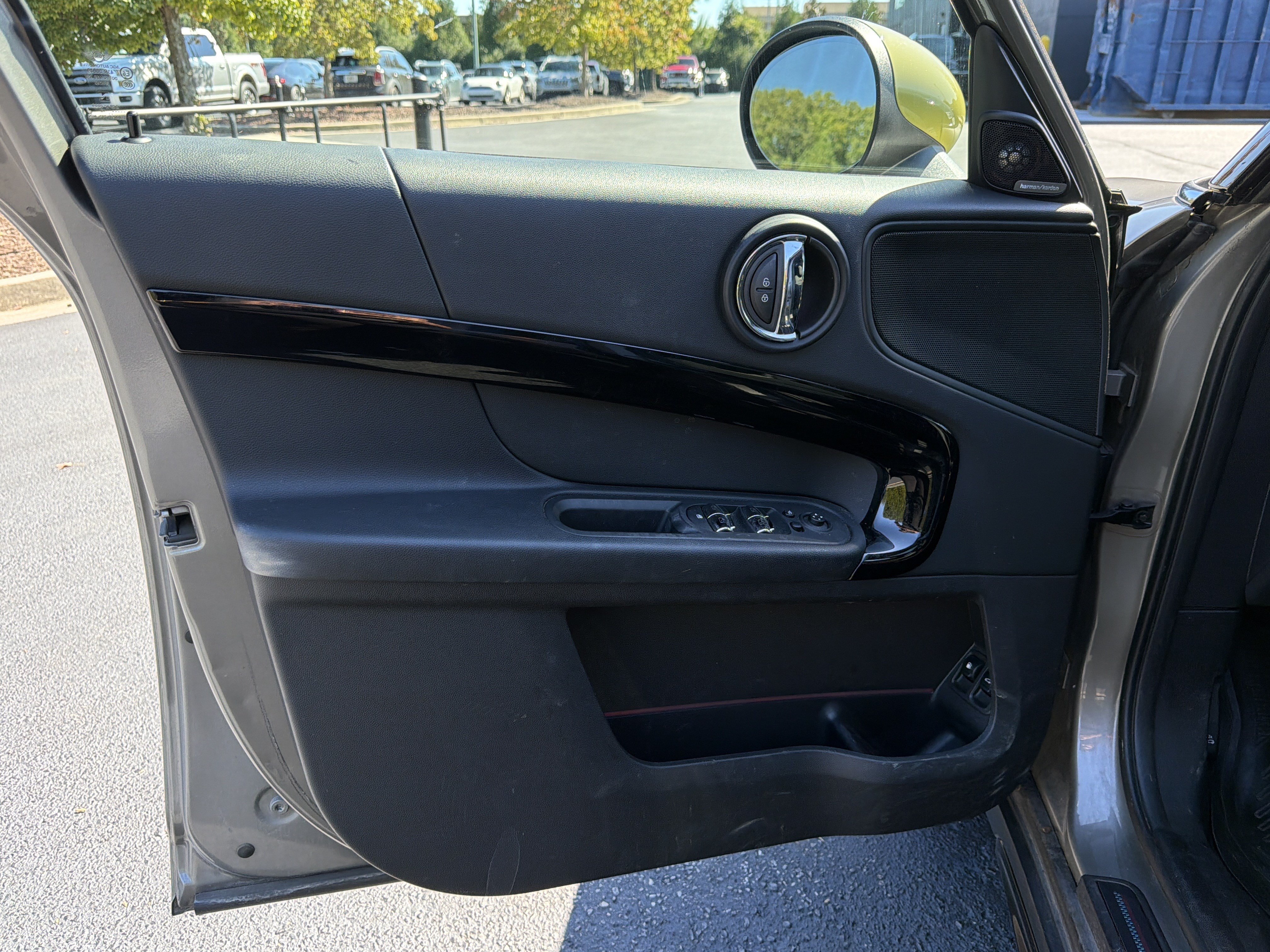 Used 2019 MINI Cooper Countryman SE AWD/4WD image 16