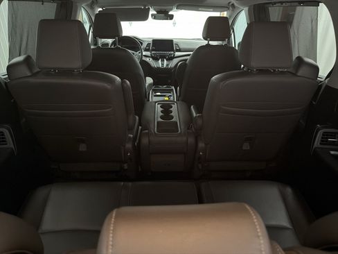 Used 2022 Honda Odyssey EX-L image 13