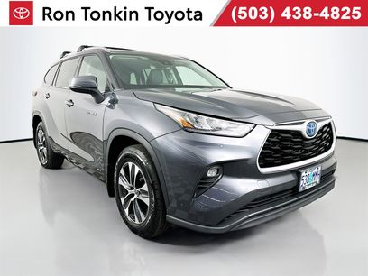 Used 2020 Toyota Highlander XLE