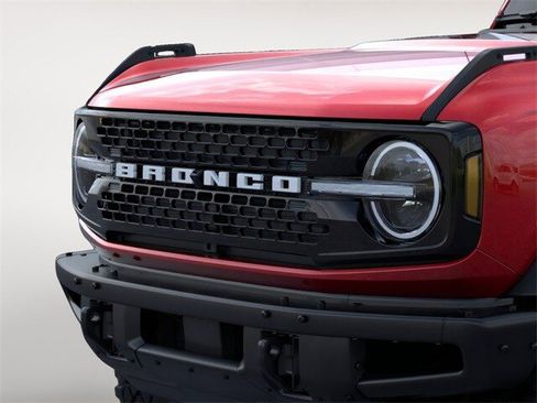 New 2025 Ford Bronco Badlands image 34