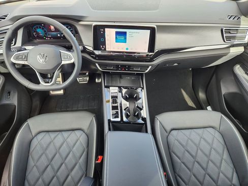 New 2026 Volkswagen Atlas Cross Sport SEL Premium R-Line image 11