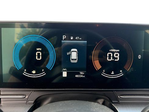 Used 2025 Hyundai Kona SEL FWD image 23