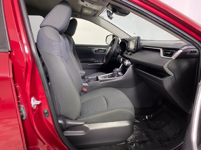 Certified 2019 Toyota RAV4 LE w/ All Weather Liner Package AWD/4WD image 8