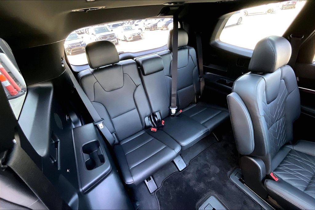 Used 2024 Kia Telluride SX X-Pro AWD/4WD image 28