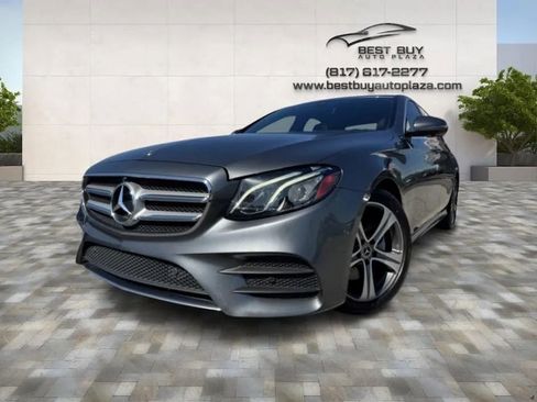 Used 2019 Mercedes-Benz E 300 w/ Convenience Package image 3