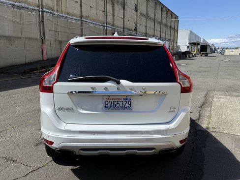 Used 2017 Volvo XC60 T6 Dynamic w/ Preferred Option Package AWD/4WD image 22