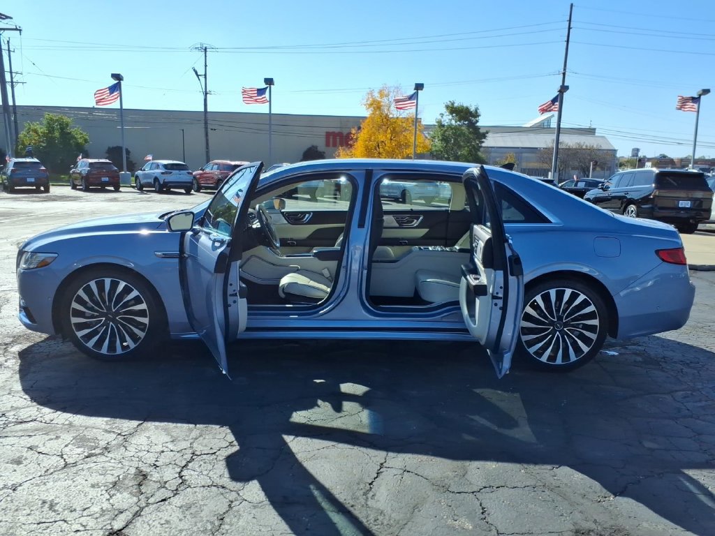 Used 2019 Lincoln Continental Black Label w/ Rear Seat Package AWD/4WD image 15